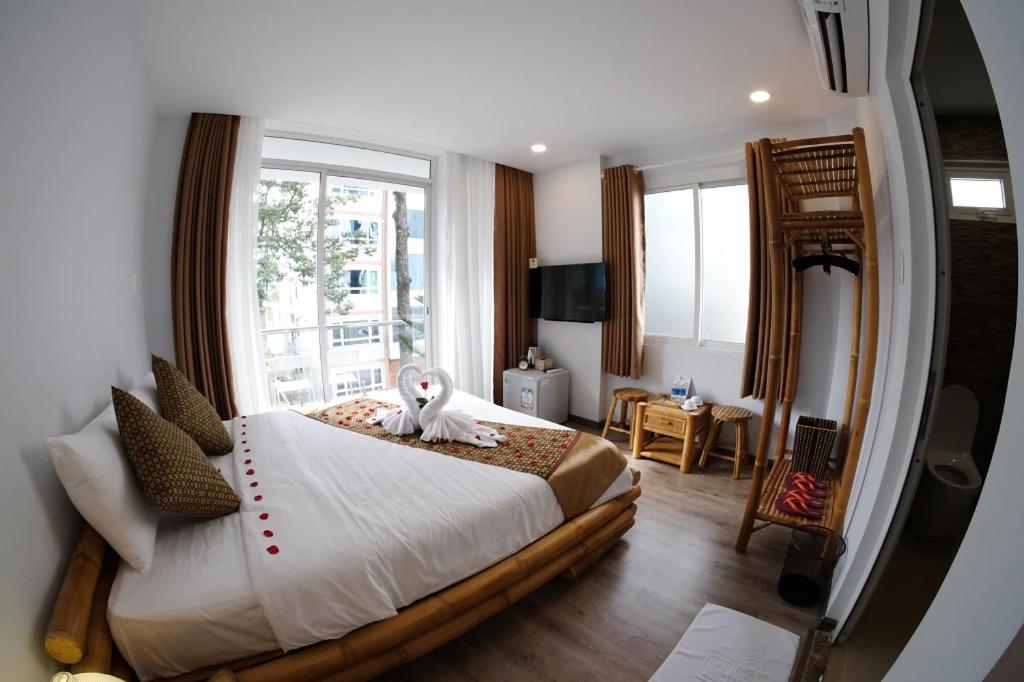 ดิ อูมิ โฮเทล Hotel โฮจิมินห์ซิตี้ ภายนอก รูปภาพ